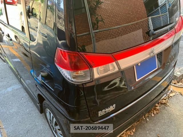 Mitsubishi DELICA 2011-10 8158306-4