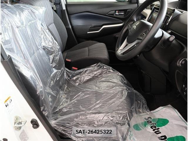 Mitsubishi DELICA 2024-05 8207284-14