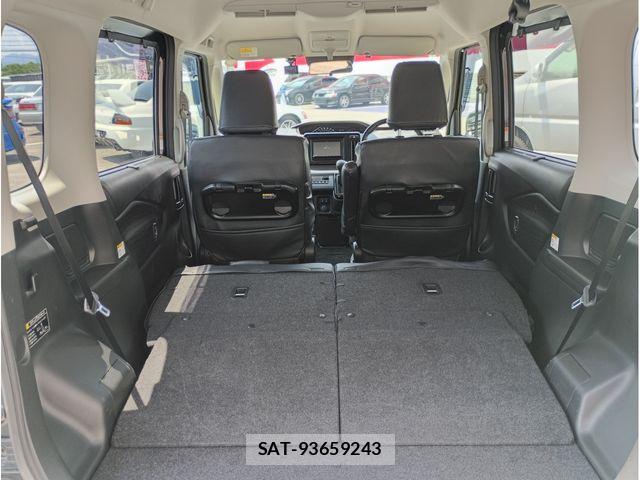 Mitsubishi DELICA 2024-03 8207285-15