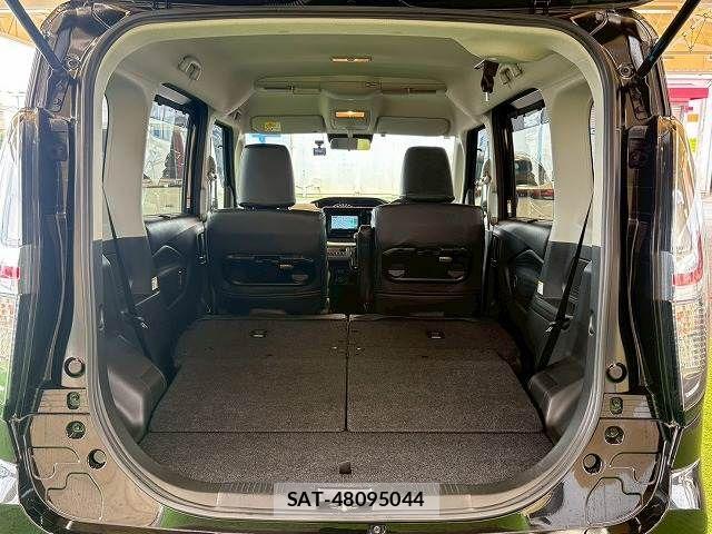 Mitsubishi DELICA 2023-12 8245040-12