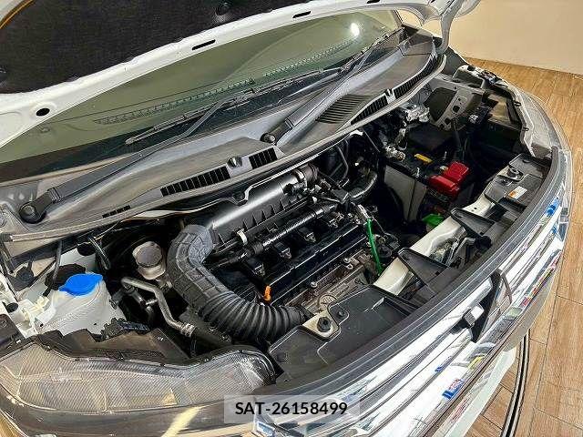 Mitsubishi DELICA 2023-12 8245042-19