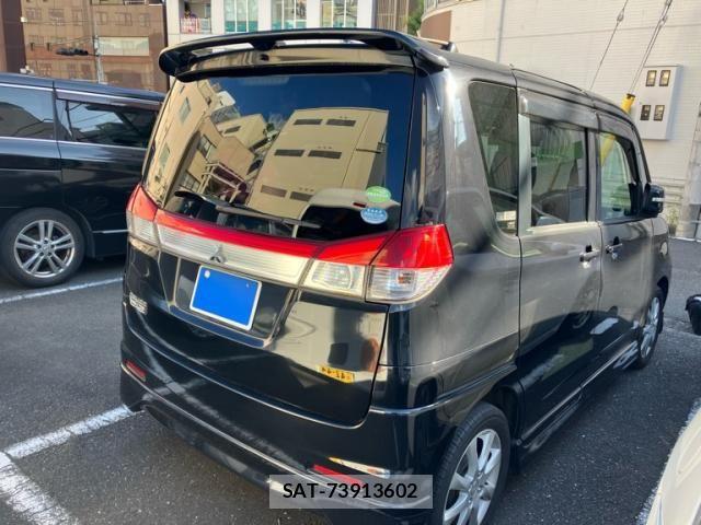 Mitsubishi DELICA 2012-07 8314199-3