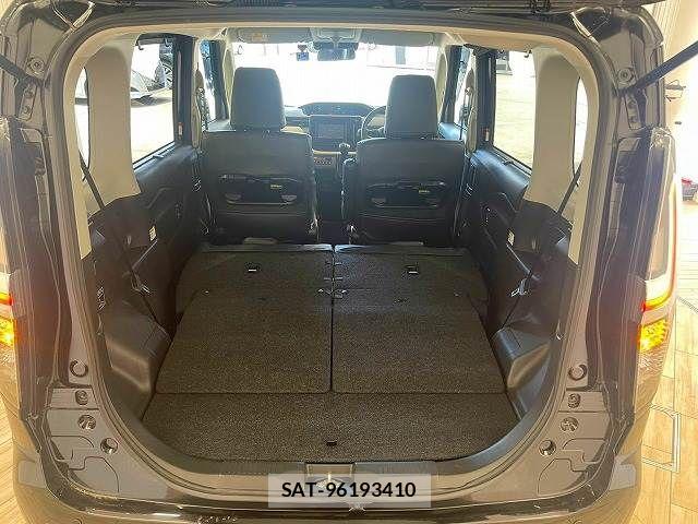 Mitsubishi DELICA 2024-01 8335578-12