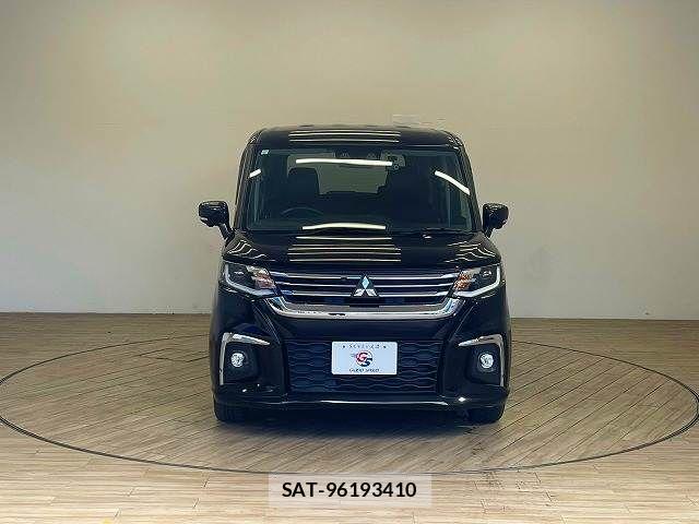 Mitsubishi DELICA 2024-01 8335578-13