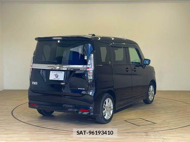 Mitsubishi DELICA 2024-01 8335578-15