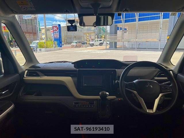 Mitsubishi DELICA 2024-01 8335578-2