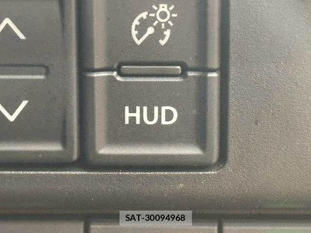 Mitsubishi DELICA 2024-03 8335579-5