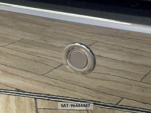 Mitsubishi DELICA 2024-01 8335577-8