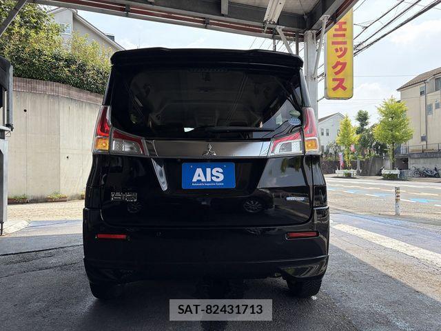 Mitsubishi DELICA 2019-01 8335582-11