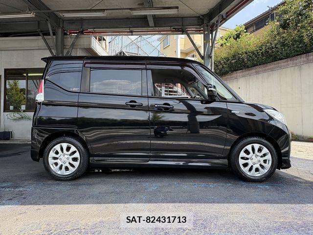 Mitsubishi DELICA 2019-01 8335582-12