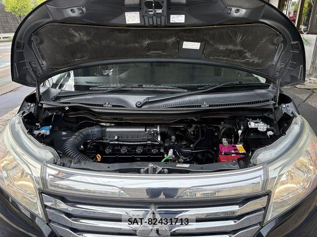 Mitsubishi DELICA 2019-01 8335582-5
