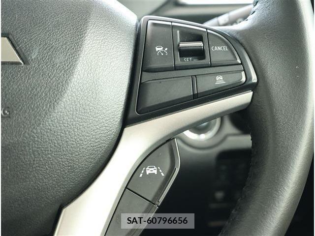 Mitsubishi DELICA 2024-01 8354312-14