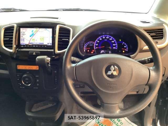 Mitsubishi DELICA 2012-01 8365583-1