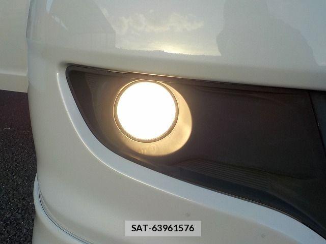 Mitsubishi DELICA 2011-04 8365582-24