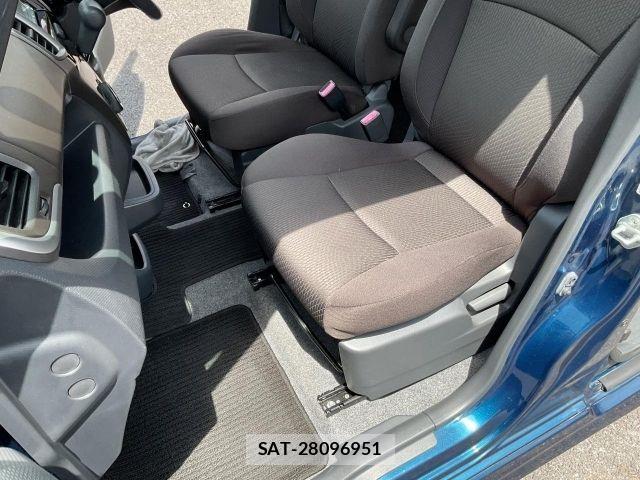 Mitsubishi DELICA 2012-06 8365581-10