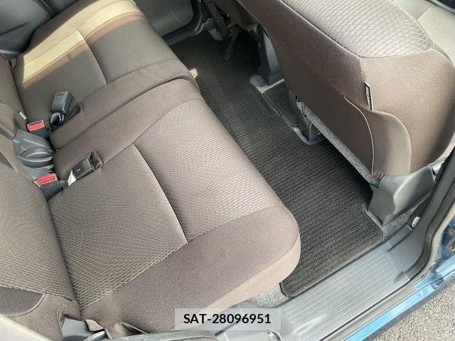Mitsubishi DELICA 2012-06 8365581-11