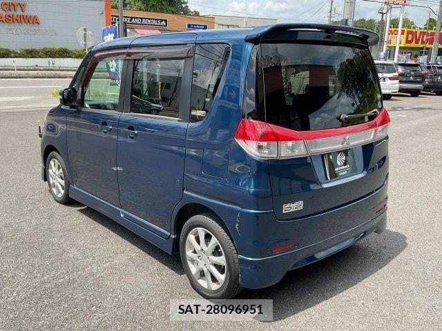 Mitsubishi DELICA 2012-06 8365581-2