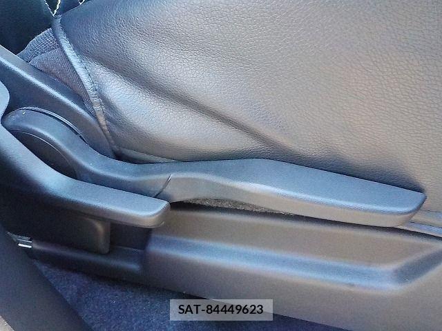 Mitsubishi DELICA 2024-03 8365579-17