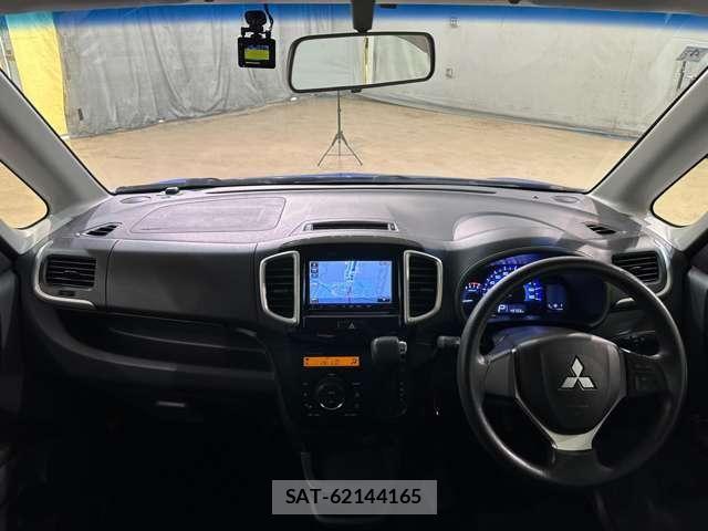 Mitsubishi DELICA 2014-04 8365580-17