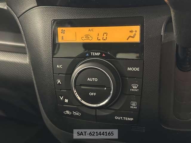 Mitsubishi DELICA 2014-04 8365580-23