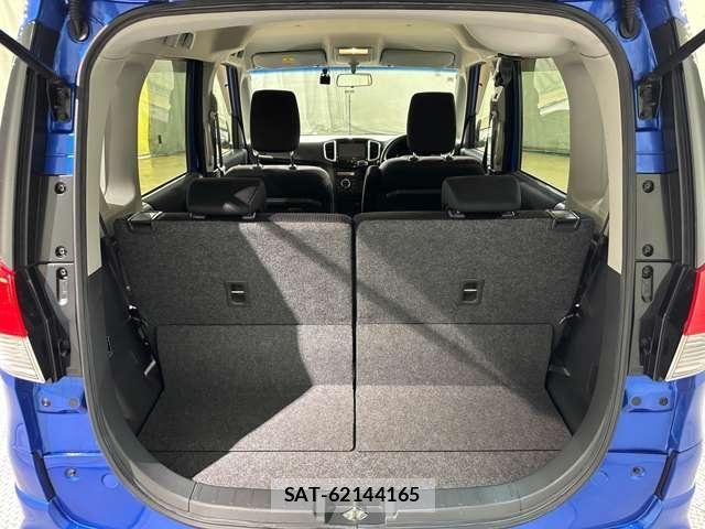 Mitsubishi DELICA 2014-04 8365580-27