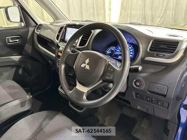 Mitsubishi DELICA 2014-04 8365580-8