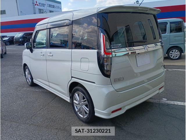 Mitsubishi DELICA 2024-01 8371602-4