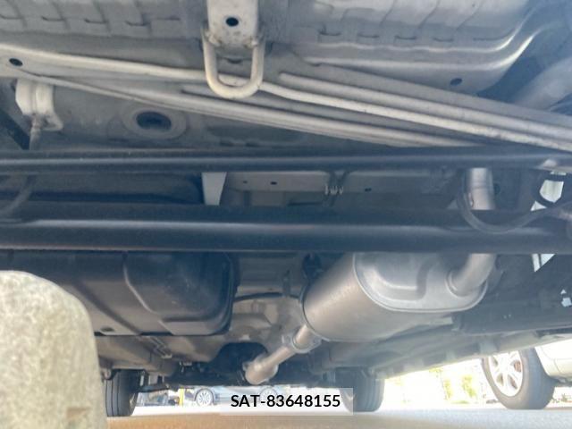 Mitsubishi DELICA 2014-09 8371603-18
