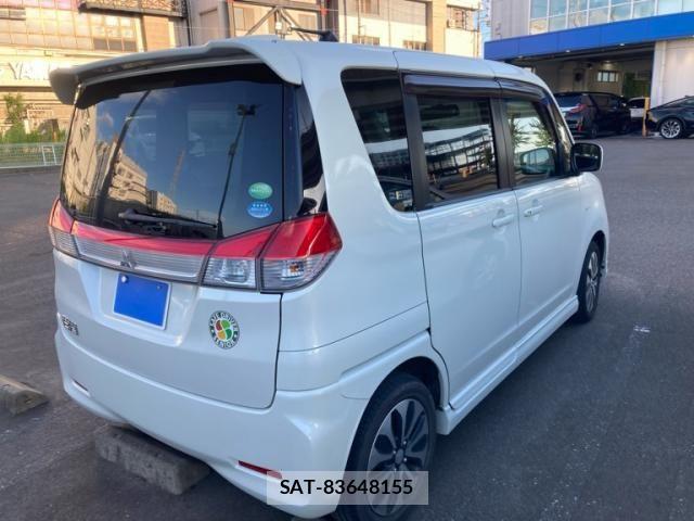 Mitsubishi DELICA 2014-09 8371603-1