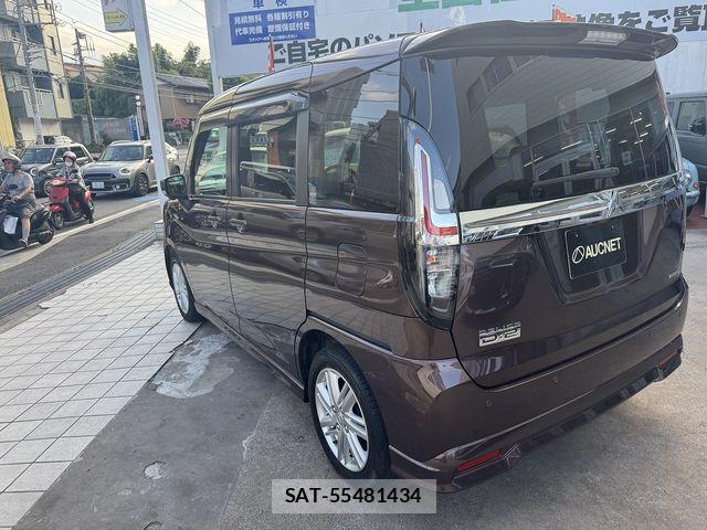 Mitsubishi DELICA 2021-06 8371604-2