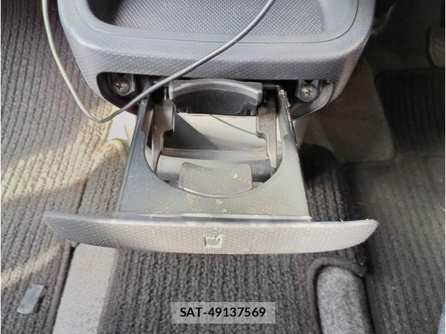 Mitsubishi DELICA 2014-09 8412004-7