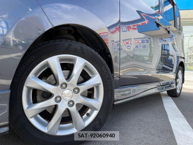 Mitsubishi DELICA 2013-02 8524372-10