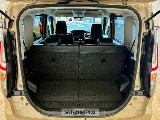 Mitsubishi DELICA 2024-03 8626488-12