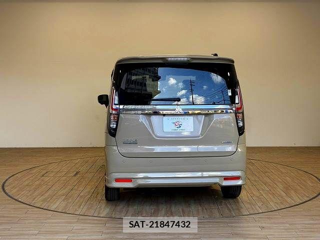 Mitsubishi DELICA 2024-03 8626488-15