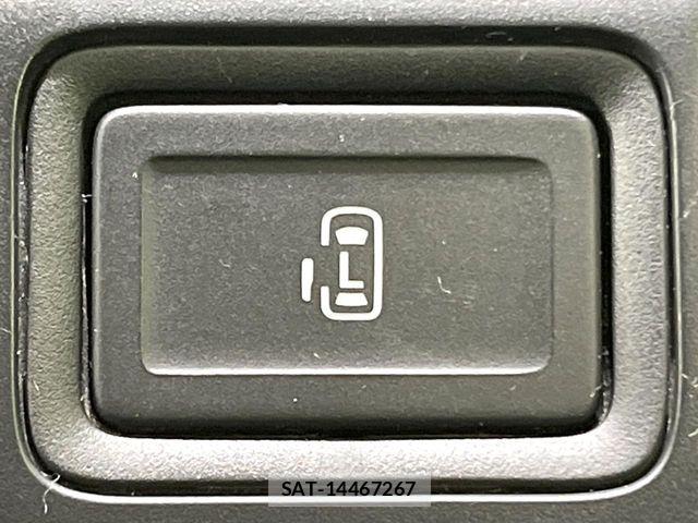 Mitsubishi DELICA 2017-01 8626491-3
