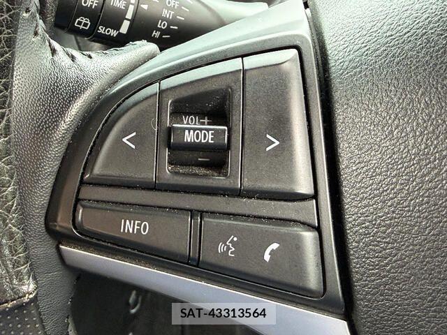 Mitsubishi DELICA 2018-01 8626490-10
