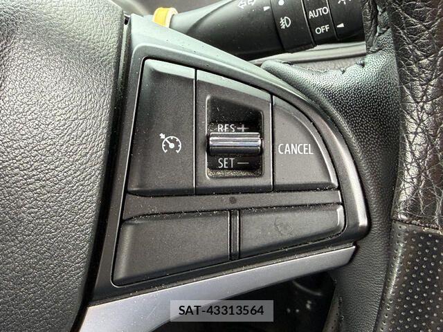 Mitsubishi DELICA 2018-01 8626490-11