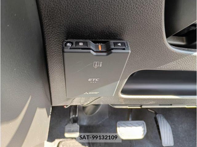 Mitsubishi DELICA 2024-03 8626489-13