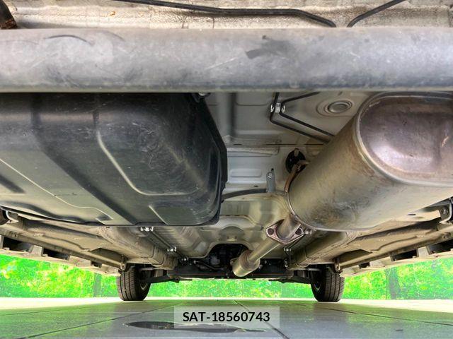 Mitsubishi DELICA 2012-06 8626492-17