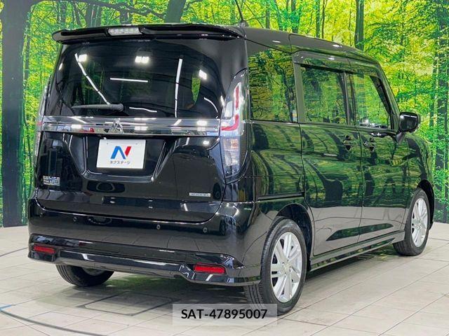 Mitsubishi DELICA 2024-03 8666060-16