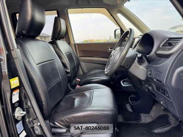 Mitsubishi DELICA 2013-02 8666061-15