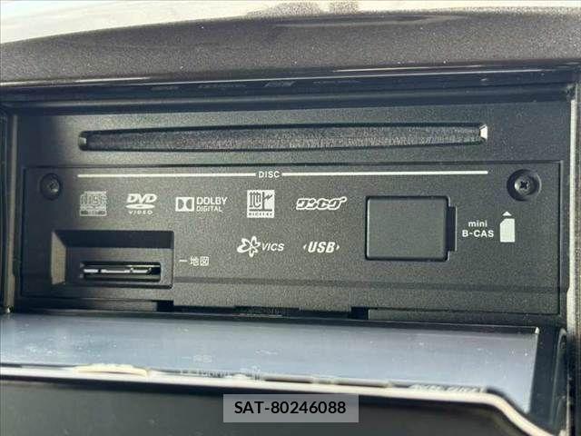 Mitsubishi DELICA 2013-02 8666061-22