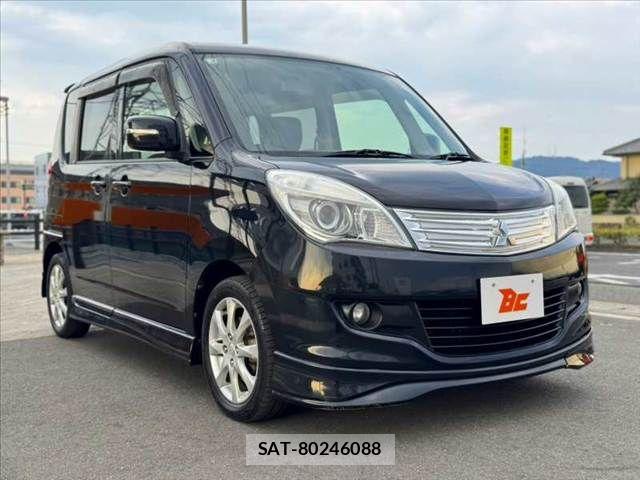 Mitsubishi DELICA 2013-02 8666061-7