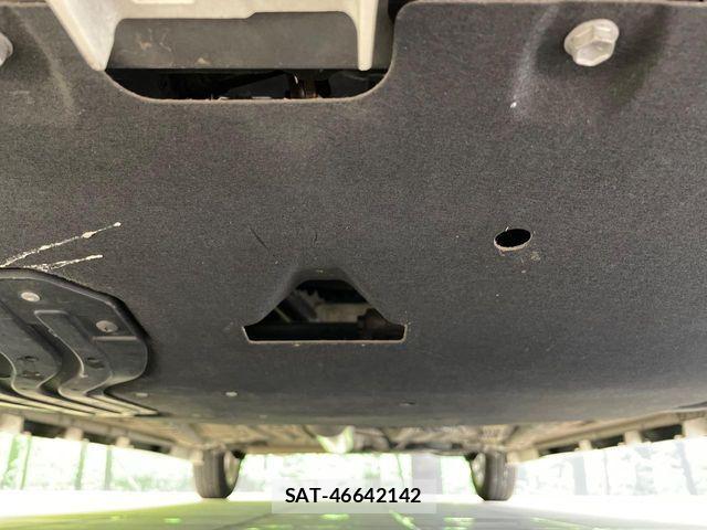 Mitsubishi DELICA 2017-01 8780001-18