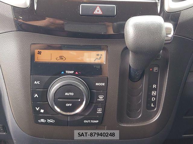 Mitsubishi DELICA 2011-07 8795775-17