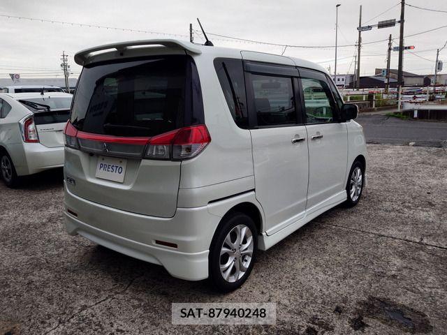 Mitsubishi DELICA 2011-07 8795775-1