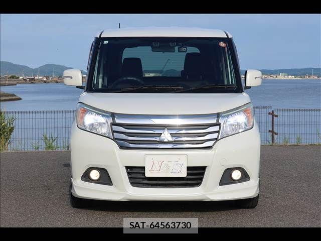 Mitsubishi DELICA 2017-12 8828703-1