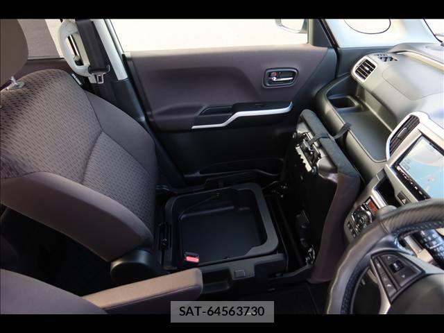 Mitsubishi DELICA 2017-12 8828703-22