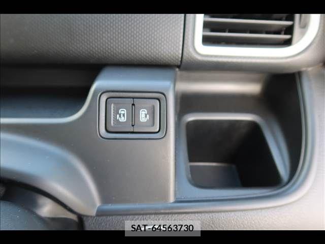Mitsubishi DELICA 2017-12 8828703-24
