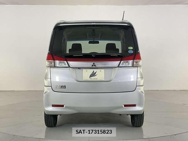 Mitsubishi DELICA 2014-09 8848726-8